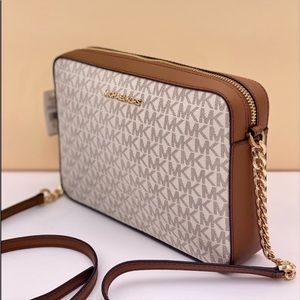 Michael Kors EW Crossbody Bag Vanilla